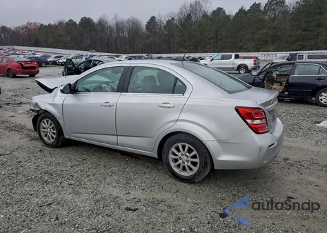 2019 Chevrolet Sonic Lt z USA, uszkodzony, nr VIN 1G1JD5SB4K4146183